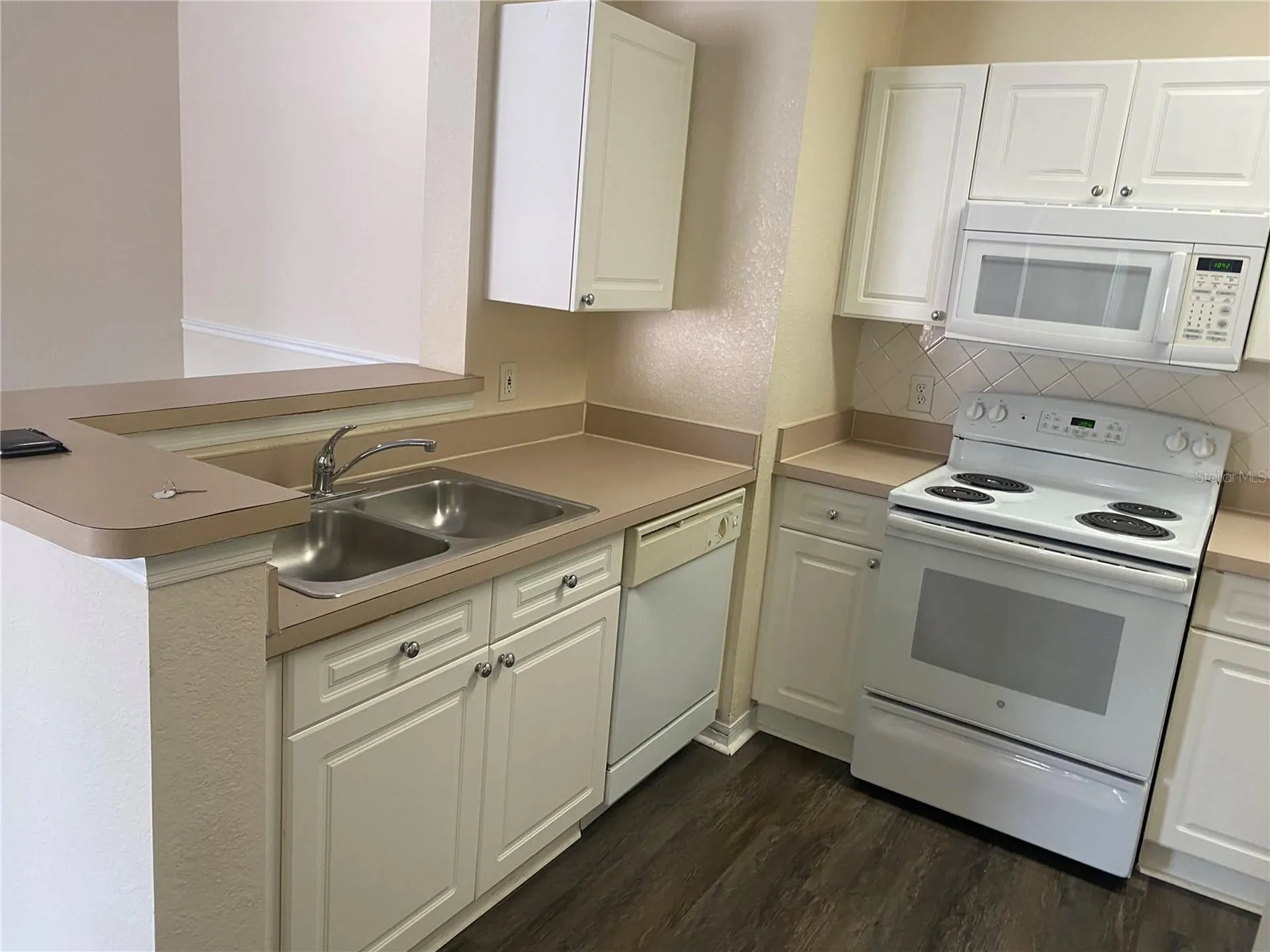 18001 Richmond Place Drive Tampa FL 33647