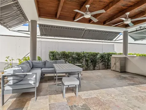 236 Rey Fernando Guaynabo PR 00969