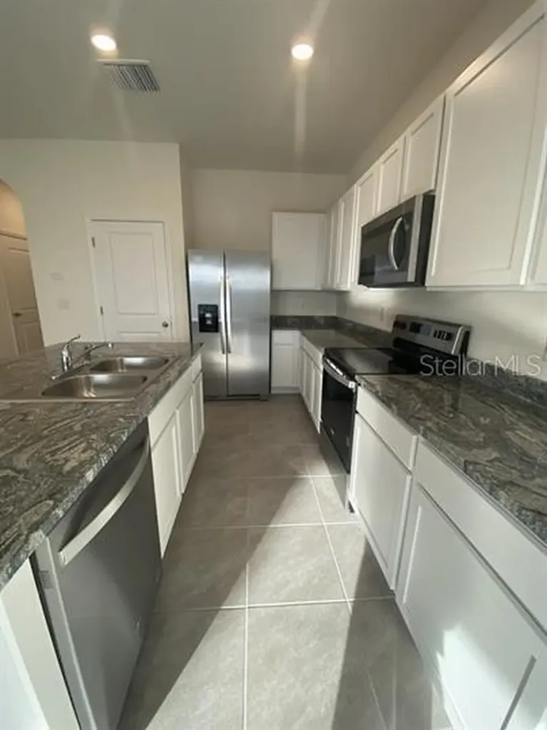 2906 Suncoast Plains Drive Odessa FL 33556
