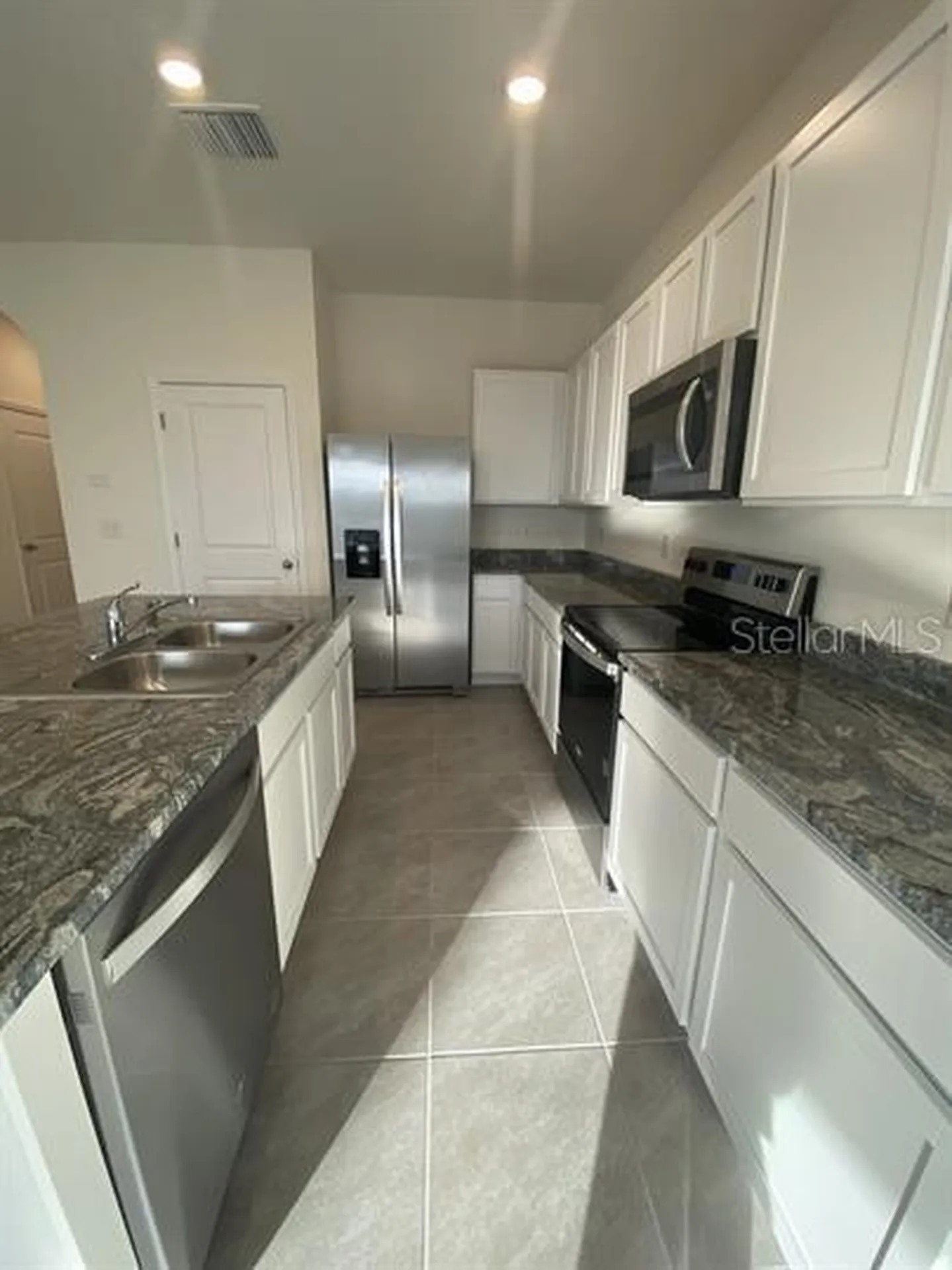 2906 Suncoast Plains Drive Odessa FL 33556