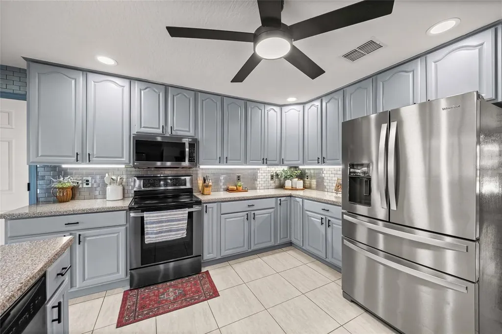 2301 E Mary Lue Street Inverness FL 34453