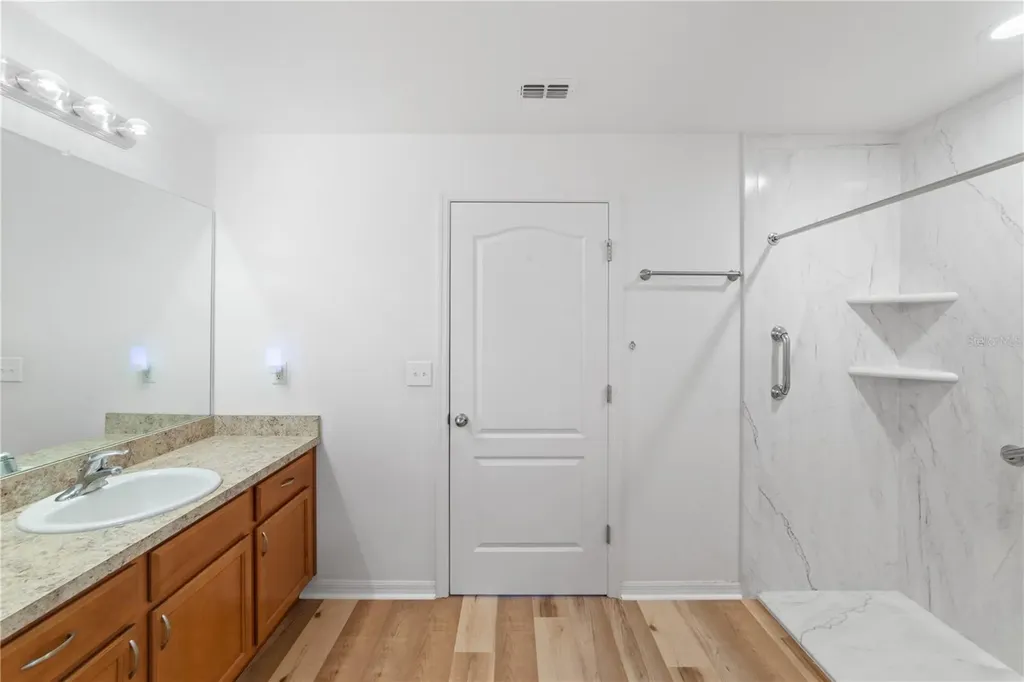 621 Chatham Walk Drive Ruskin FL 33570