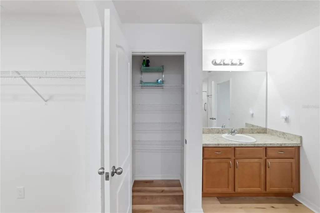 621 Chatham Walk Drive Ruskin FL 33570