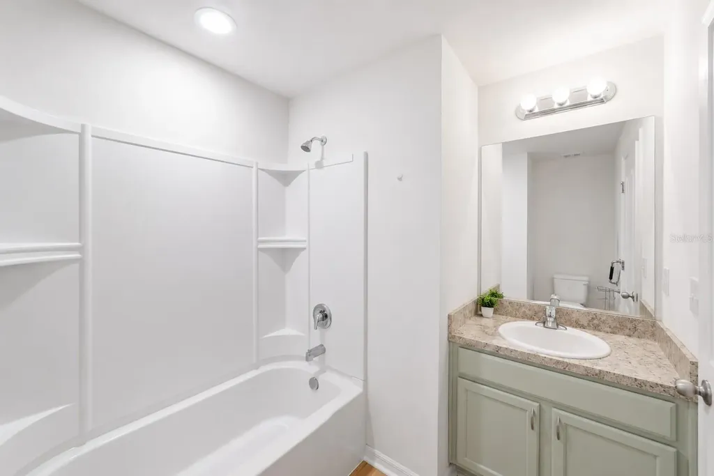 621 Chatham Walk Drive Ruskin FL 33570