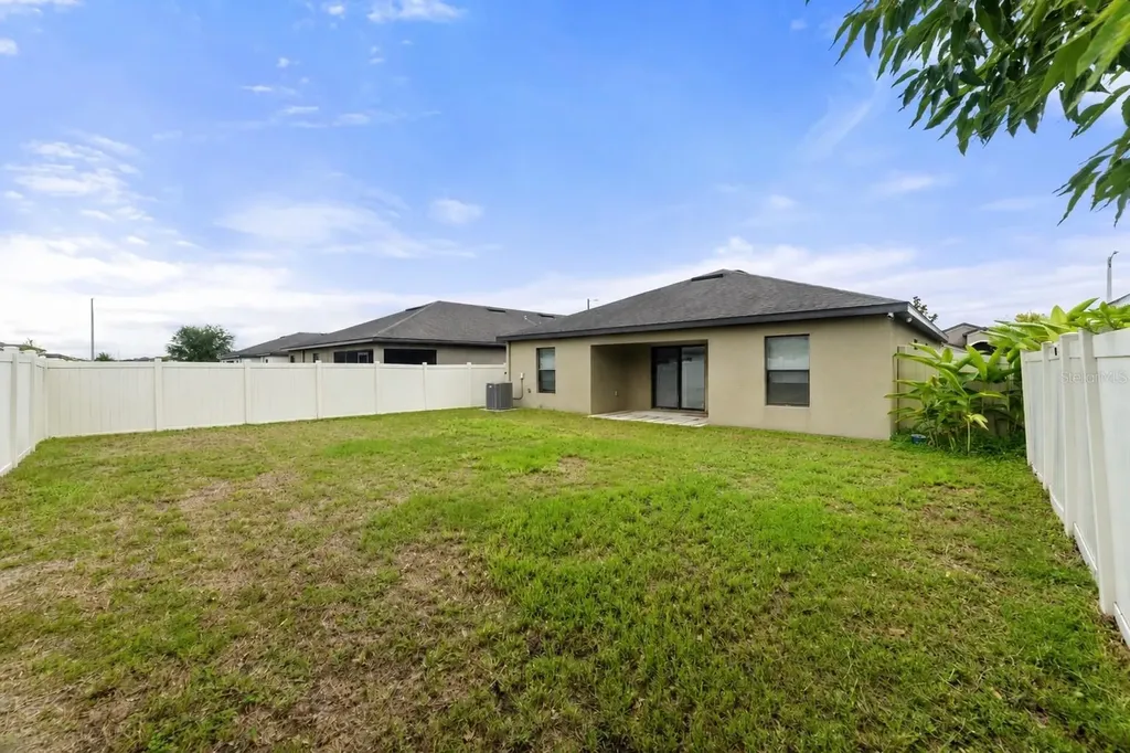 621 Chatham Walk Drive Ruskin FL 33570