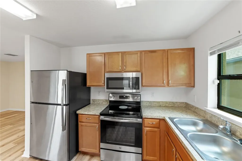 621 Chatham Walk Drive Ruskin FL 33570