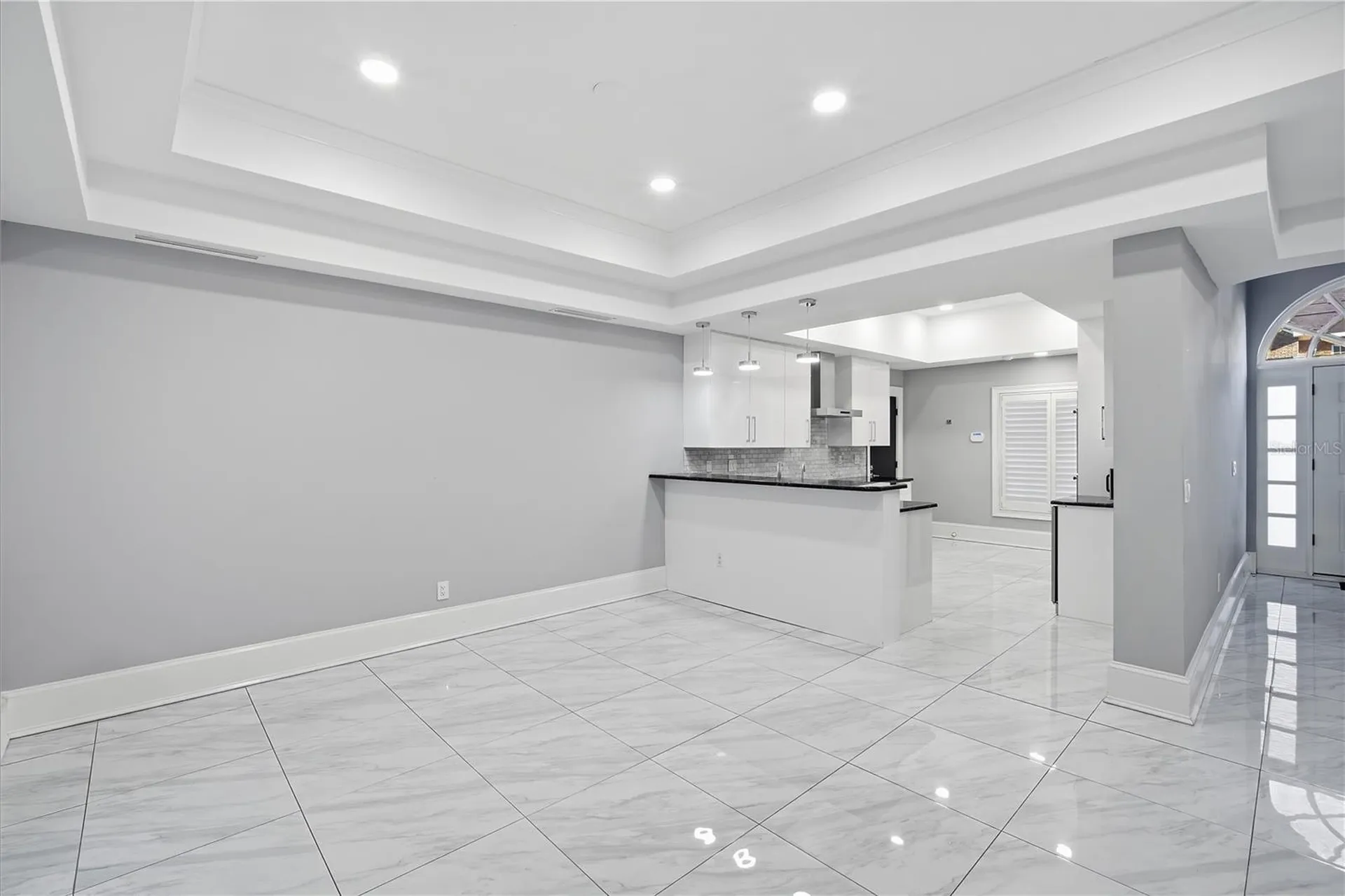 2418 W Palm Drive Tampa FL 33629