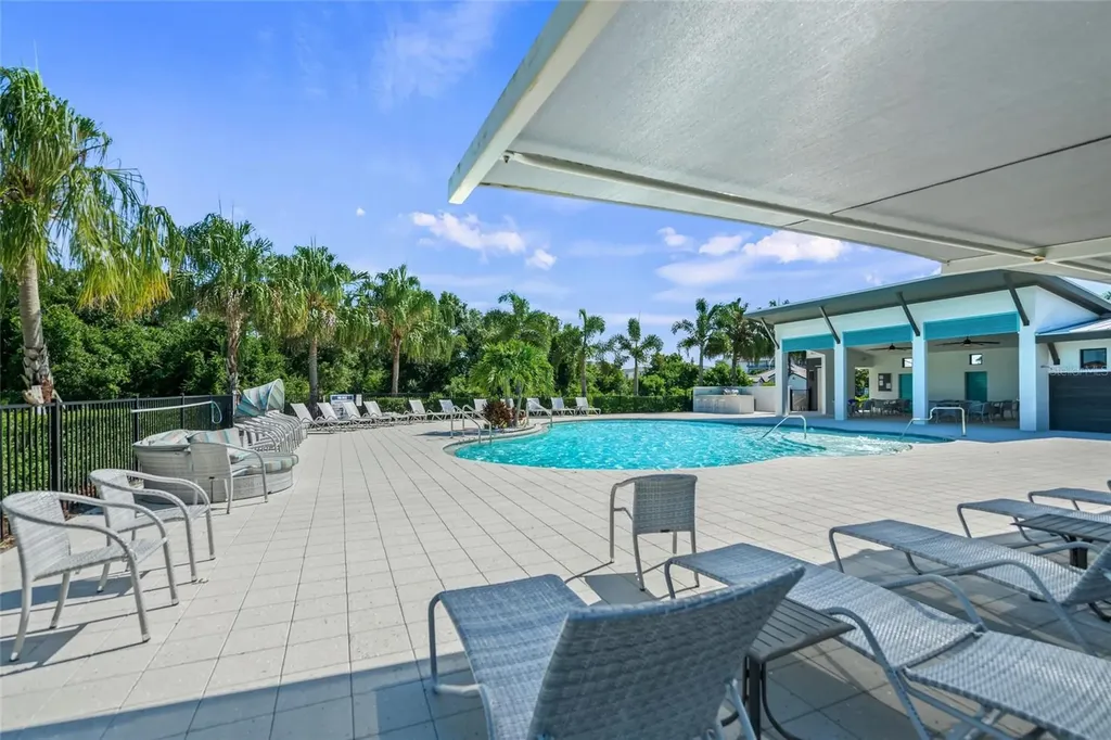 11504 Apple Tree Circle Bradenton FL 34211