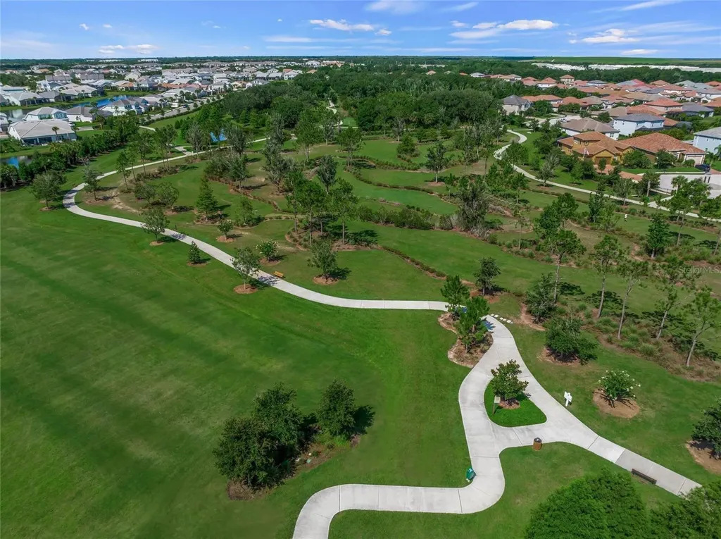 11504 Apple Tree Circle Bradenton FL 34211