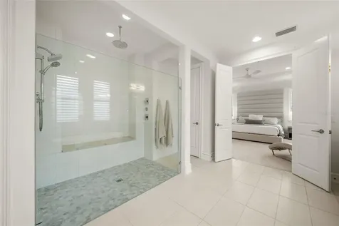 11504 Apple Tree Circle Bradenton FL 34211