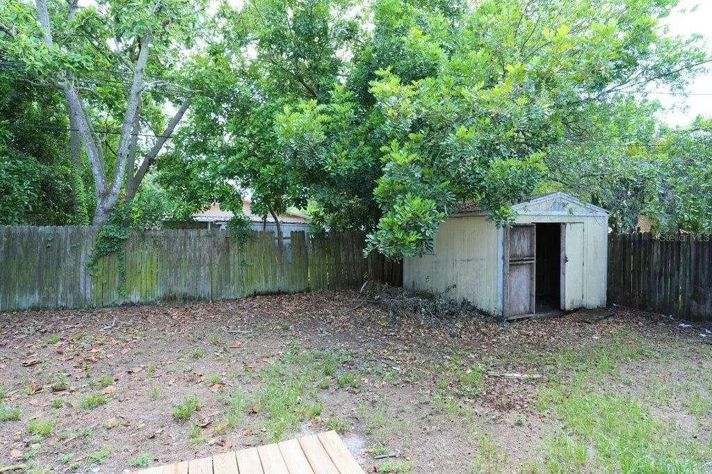 2834 25th Avenue N St Petersburg FL 33713