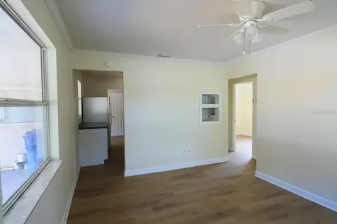 2834 25th Avenue N St Petersburg FL 33713