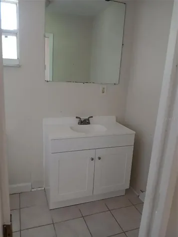2834 25th Avenue N St Petersburg FL 33713