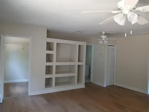 2834 25th Avenue N St Petersburg FL 33713