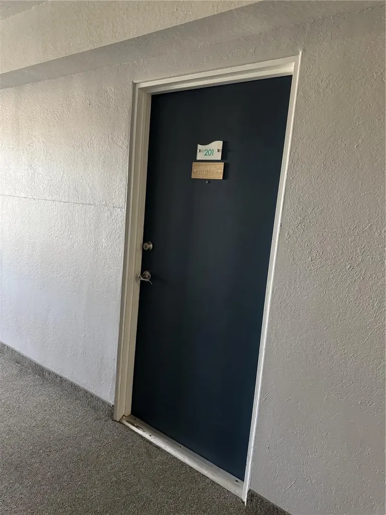 3315 58th Avenue S St Petersburg FL 33712