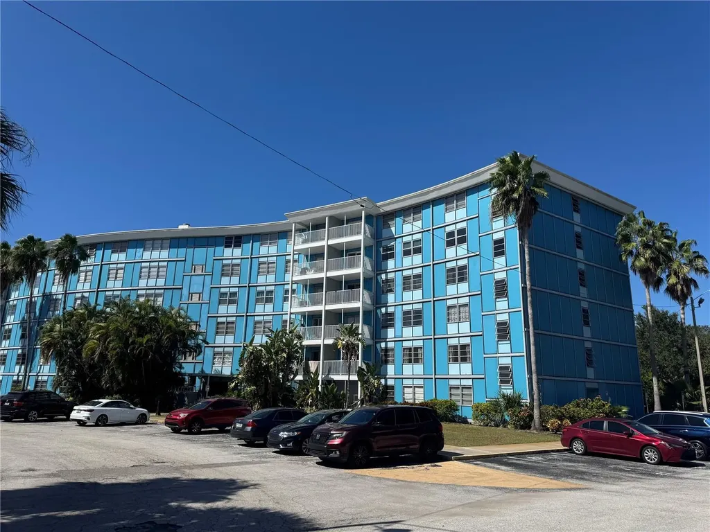3315 58th Avenue S St Petersburg FL 33712
