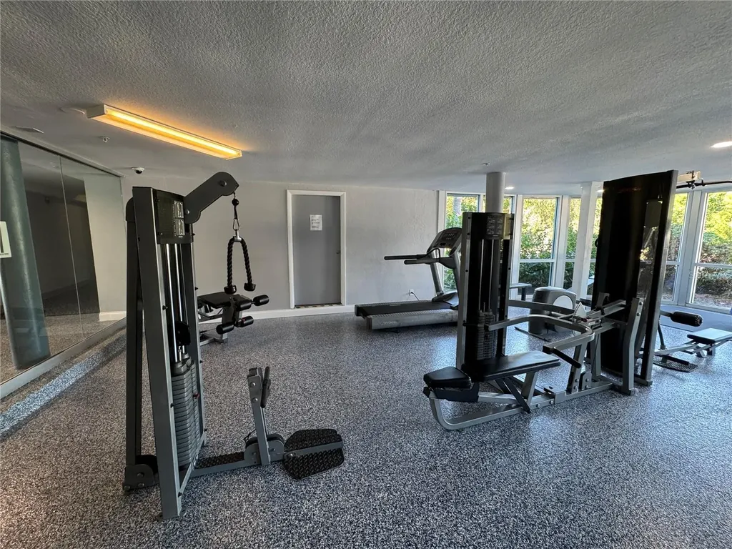 3315 58th Avenue S St Petersburg FL 33712