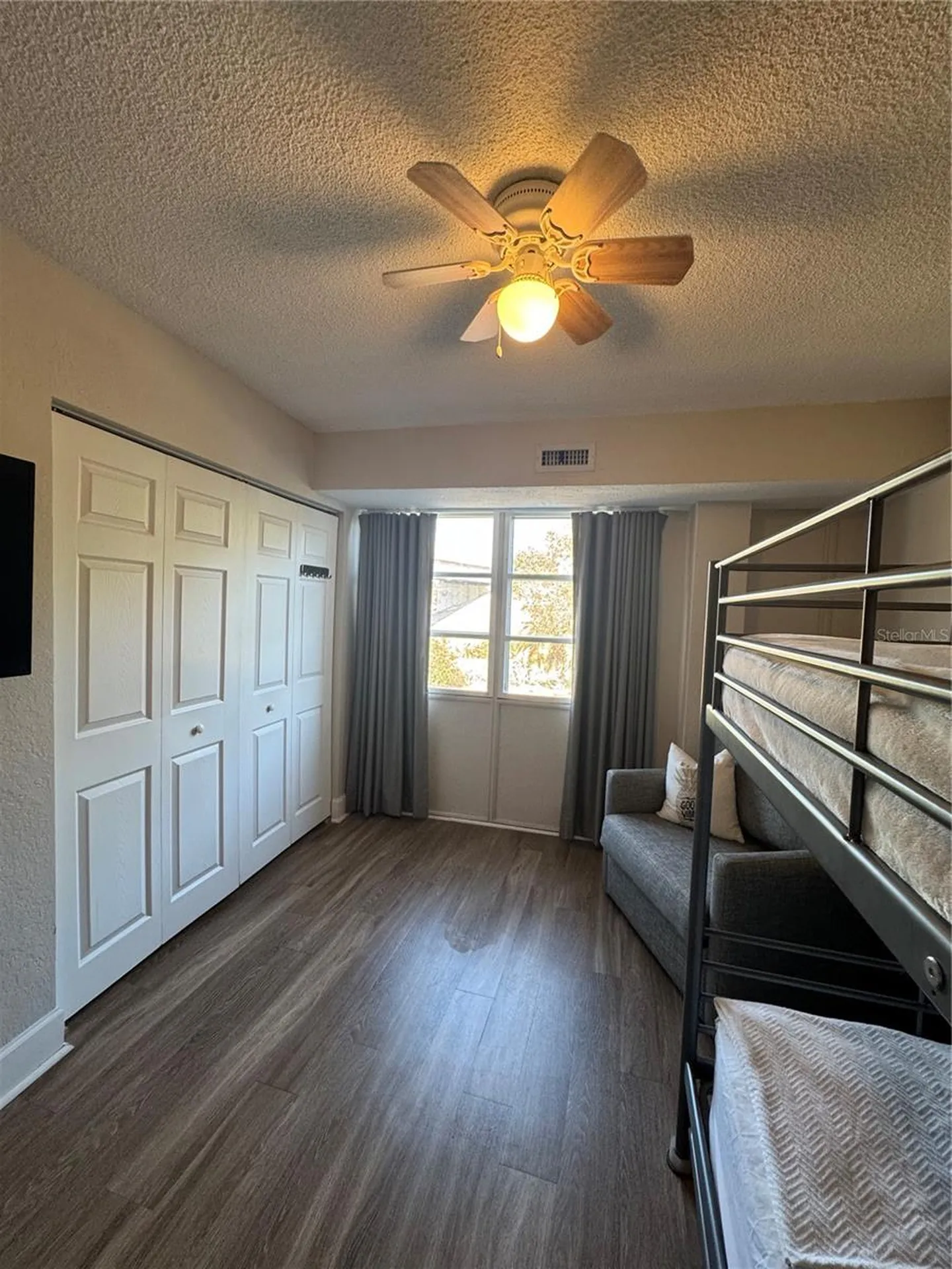 3315 58th Avenue S St Petersburg FL 33712