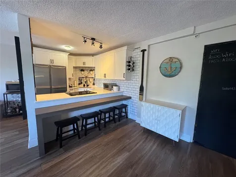 3315 58th Avenue S St Petersburg FL 33712