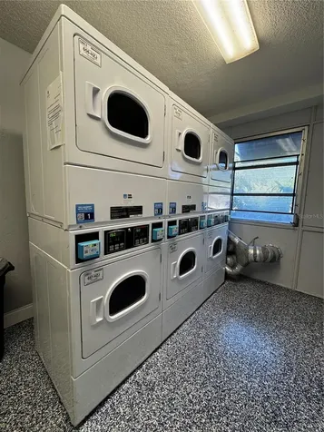 3315 58th Avenue S St Petersburg FL 33712