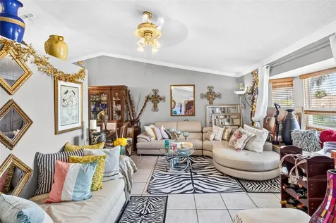 6616 Coral Cove Drive Orlando FL 32818