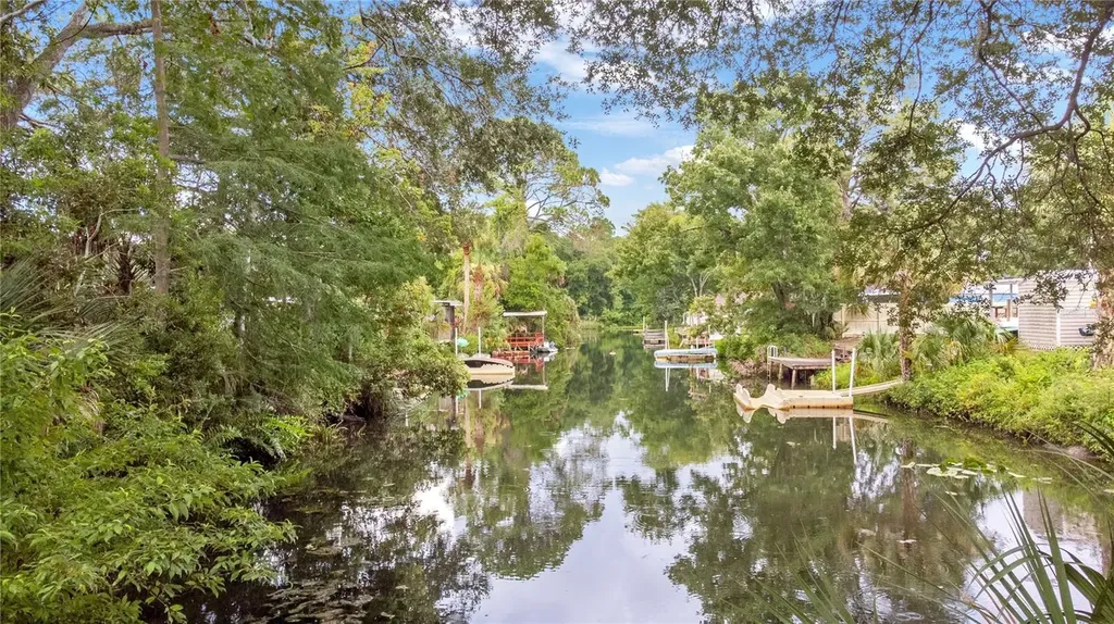 6416 Theresa Avenue Weeki Wachee FL 34607