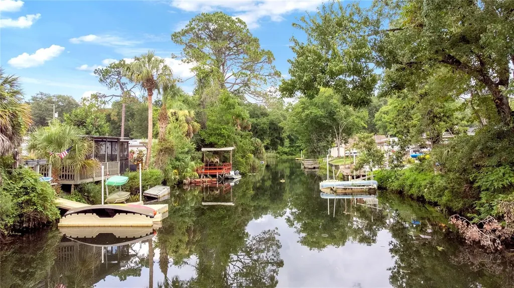 6416 Theresa Avenue Weeki Wachee FL 34607
