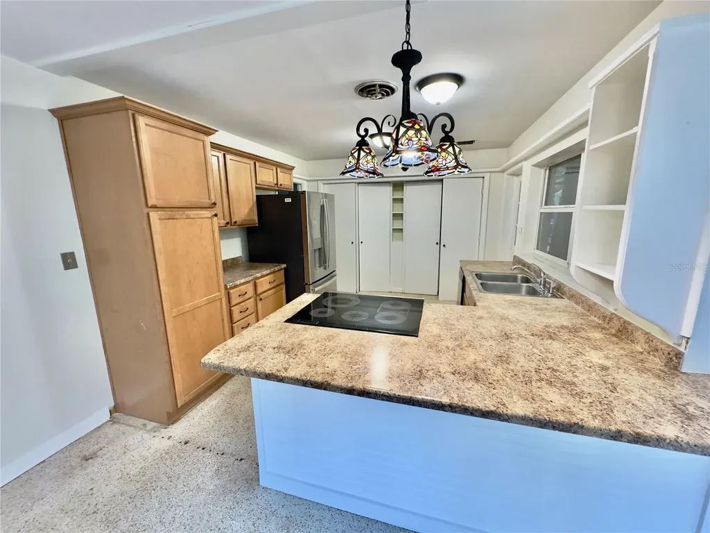 905 NW 36th Avenue Gainesville FL 32609
