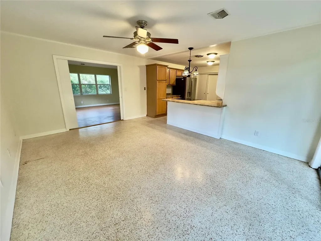 905 NW 36th Avenue Gainesville FL 32609