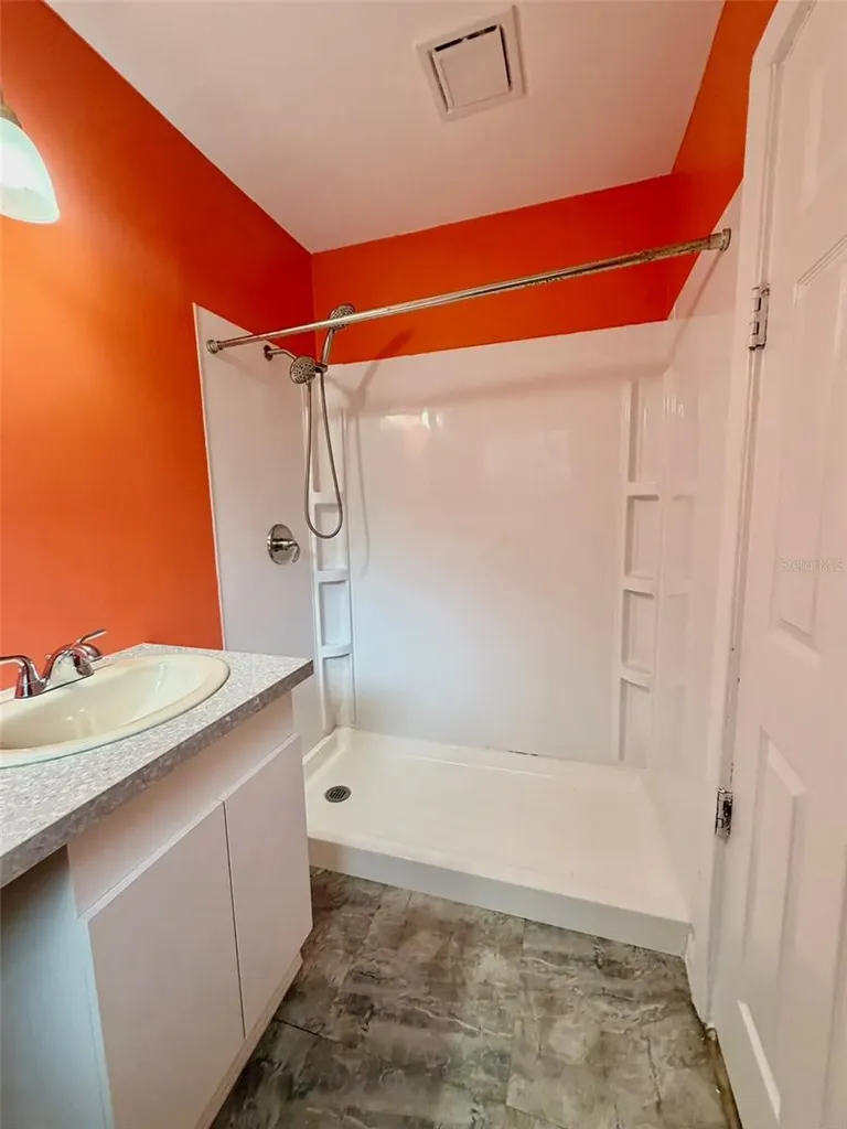905 NW 36th Avenue Gainesville FL 32609