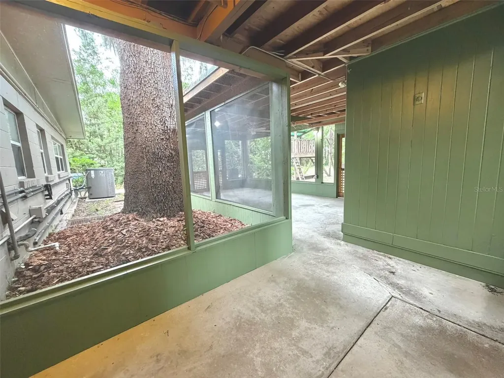 905 NW 36th Avenue Gainesville FL 32609