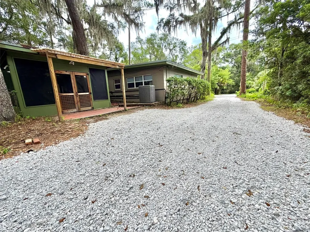 905 NW 36th Avenue Gainesville FL 32609