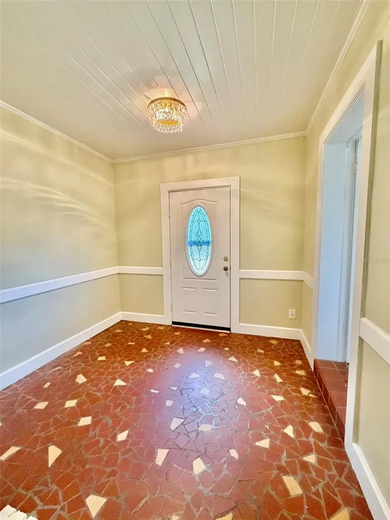 905 NW 36th Avenue Gainesville FL 32609