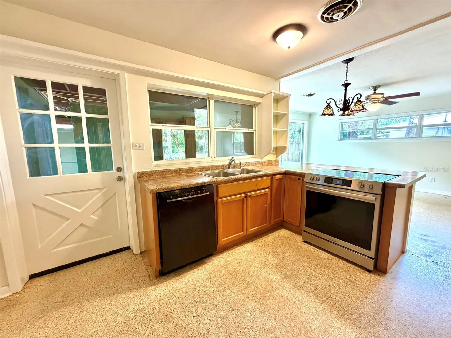 905 NW 36th Avenue Gainesville FL 32609