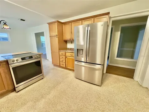 905 NW 36th Avenue Gainesville FL 32609