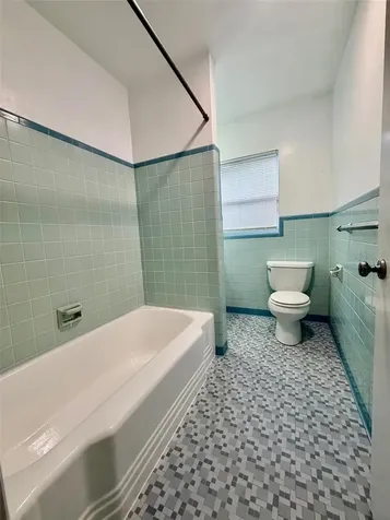 905 NW 36th Avenue Gainesville FL 32609