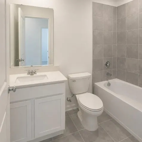 2528 Skyline Loop Kissimmee FL 34758