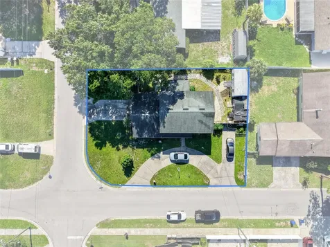 1500 Avenue G NE Winter Haven FL 33881