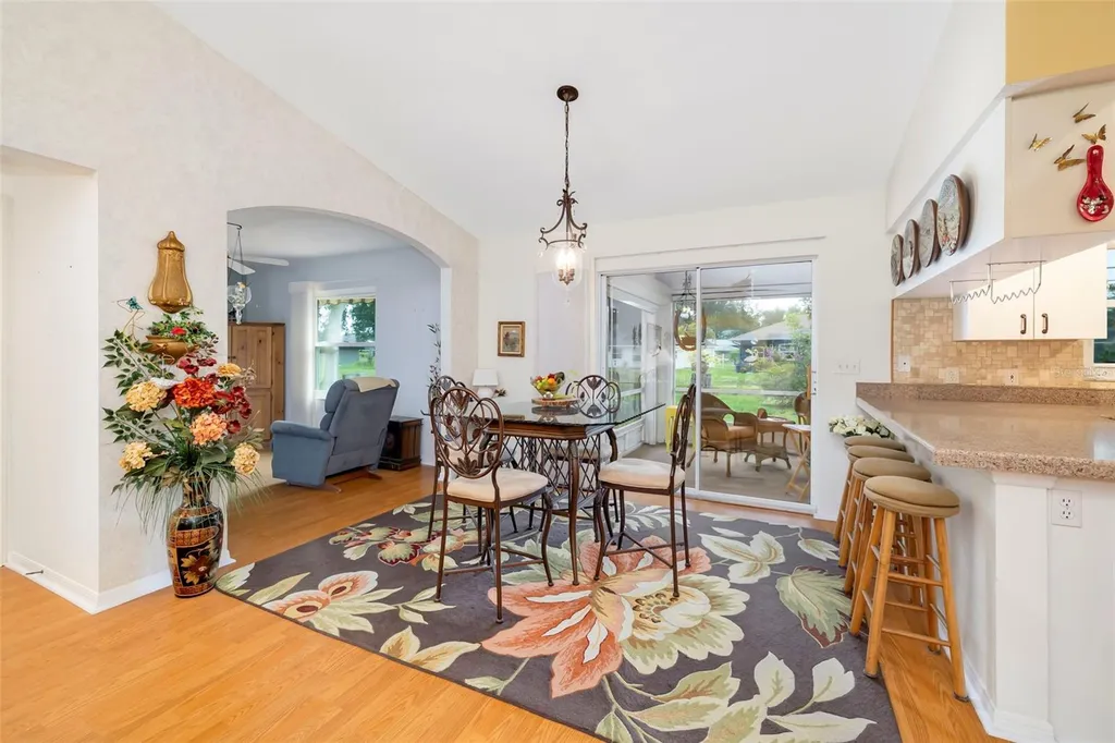 2062 Old Arbor Court Sarasota FL 34232