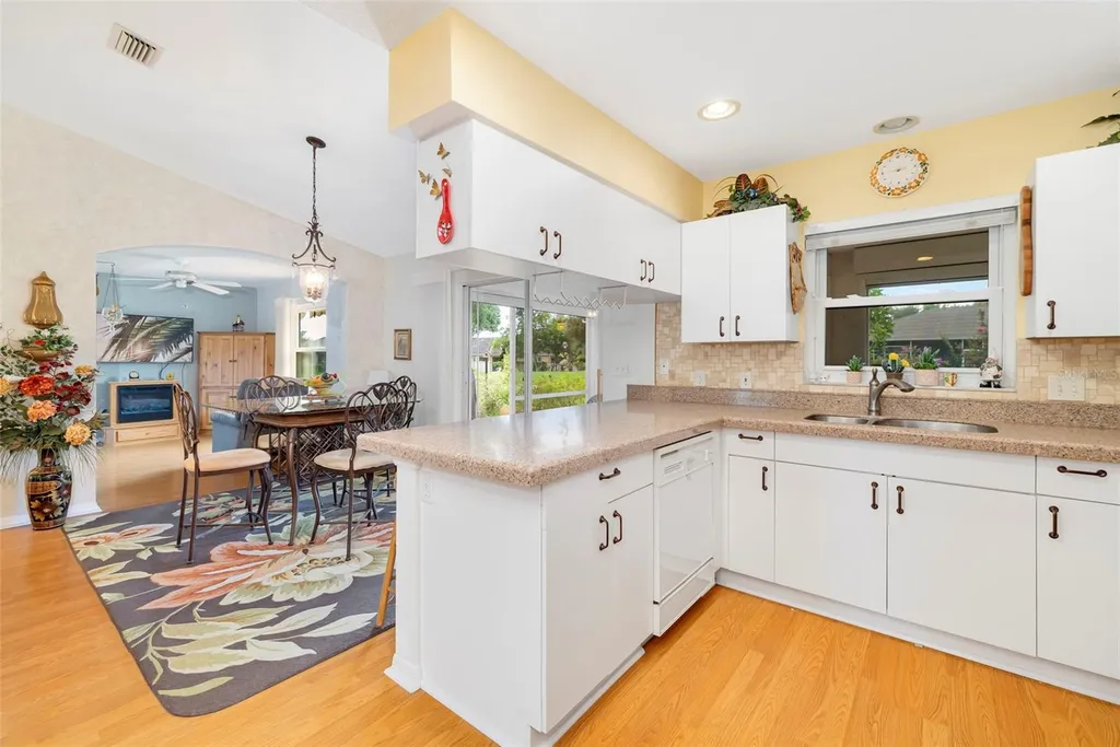 2062 Old Arbor Court Sarasota FL 34232