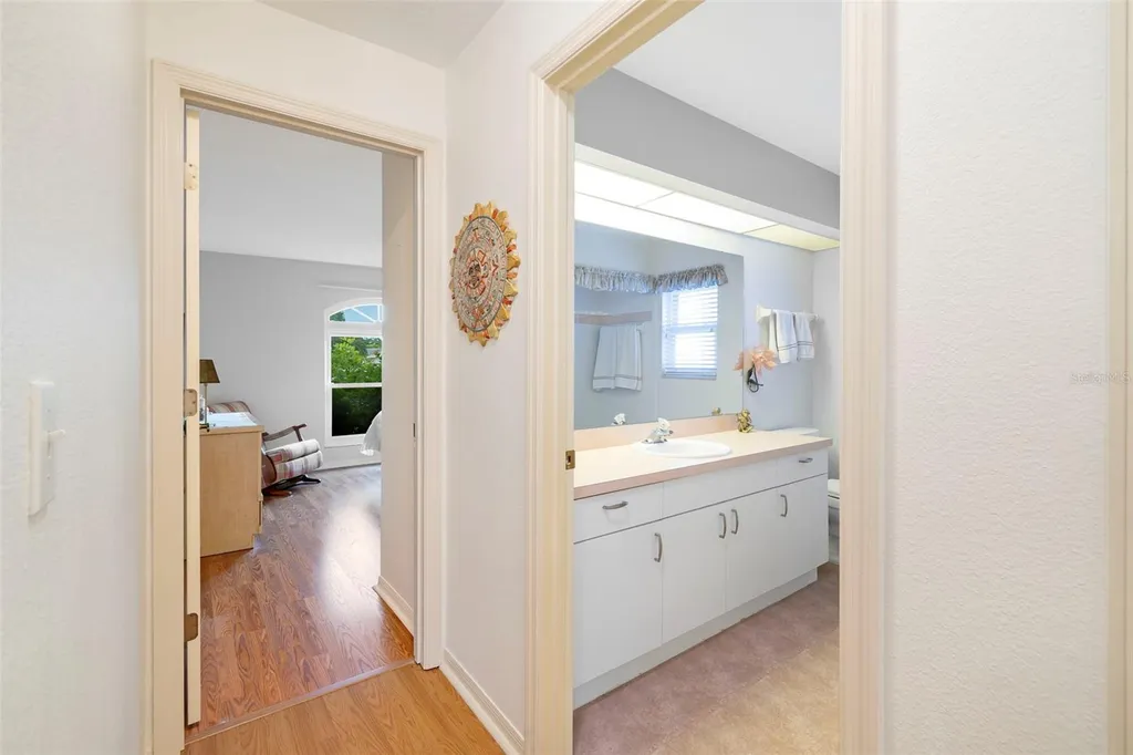 2062 Old Arbor Court Sarasota FL 34232