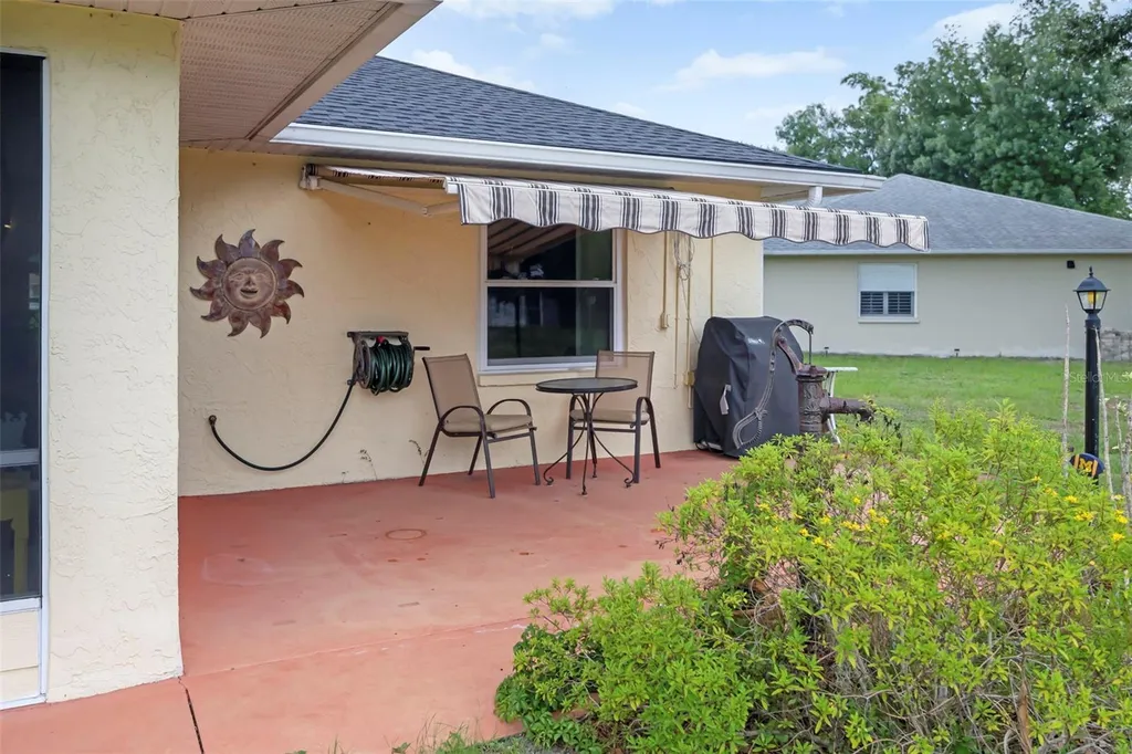 2062 Old Arbor Court Sarasota FL 34232