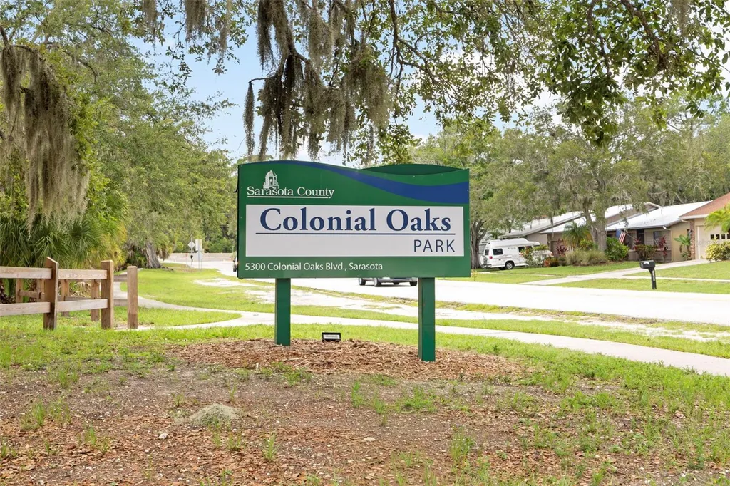 2062 Old Arbor Court Sarasota FL 34232