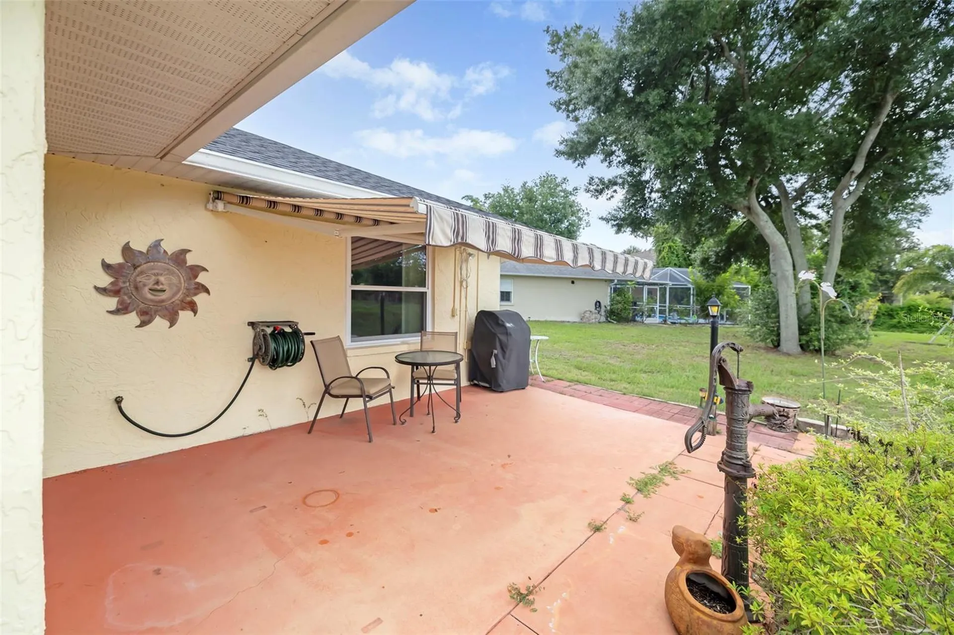 2062 Old Arbor Court Sarasota FL 34232