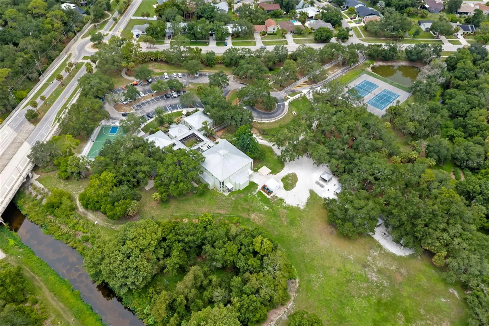 2062 Old Arbor Court Sarasota FL 34232