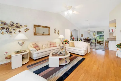 2062 Old Arbor Court Sarasota FL 34232