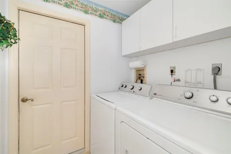 2062 Old Arbor Court Sarasota FL 34232