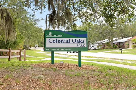 2062 Old Arbor Court Sarasota FL 34232