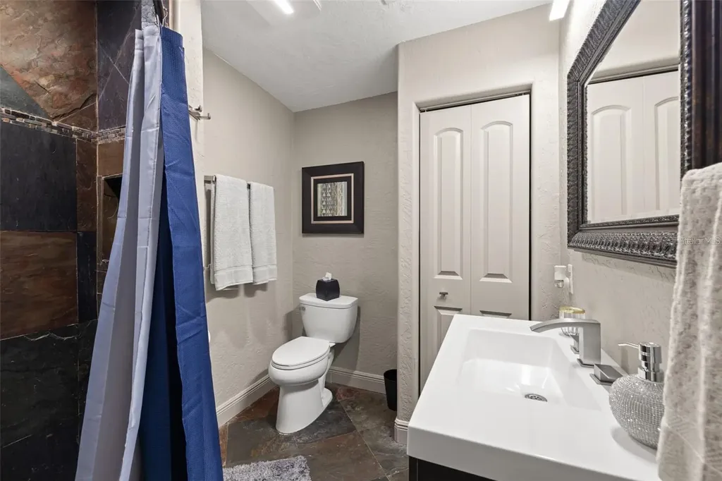 2785 Bayside Drive S St Petersburg FL 33705