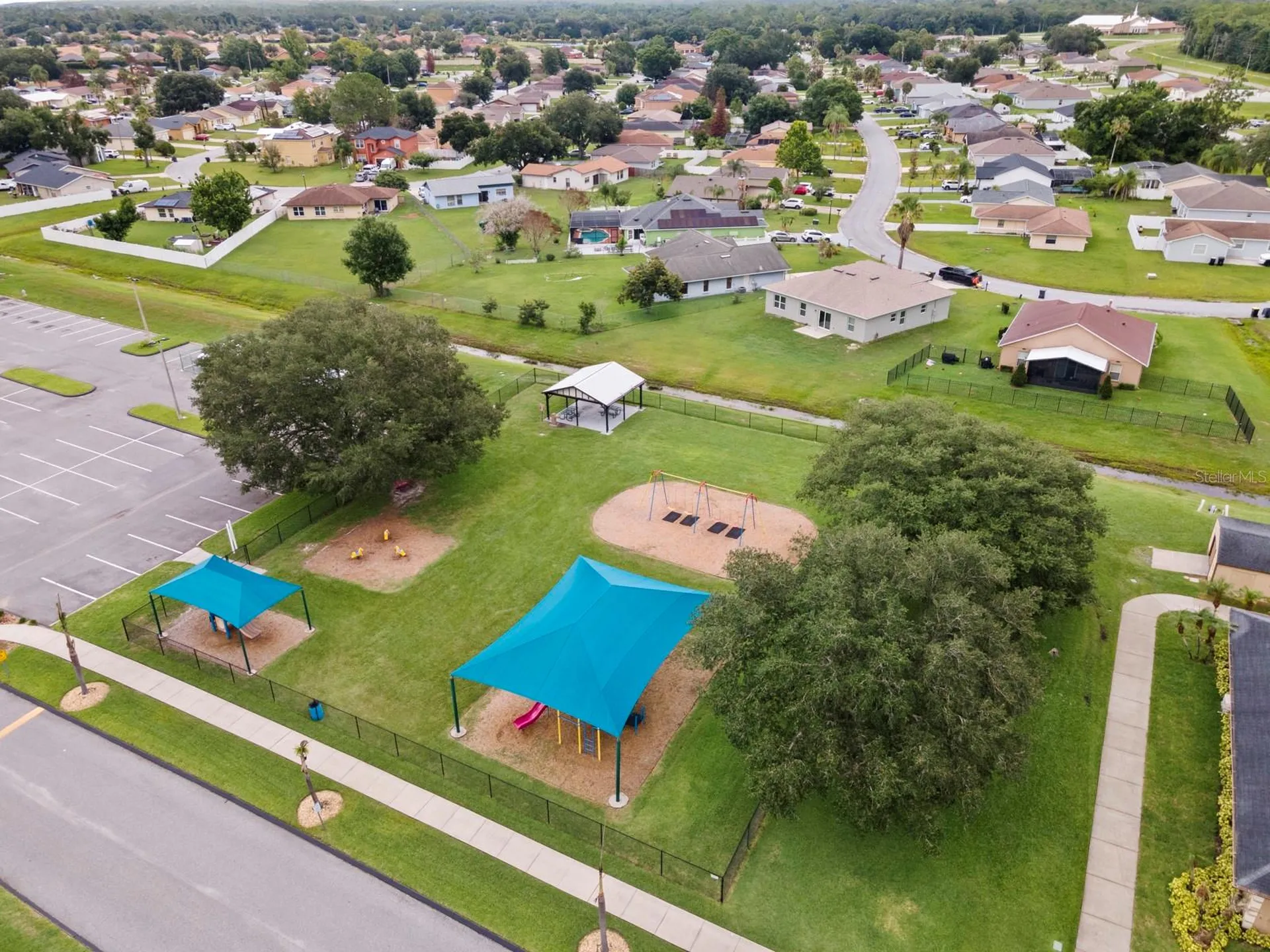 27 Magnolia Blossom Lane Kissimmee FL 34759